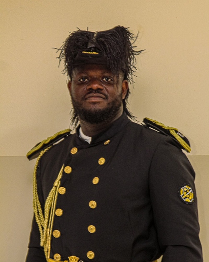 Capt. Elliot Hoyah